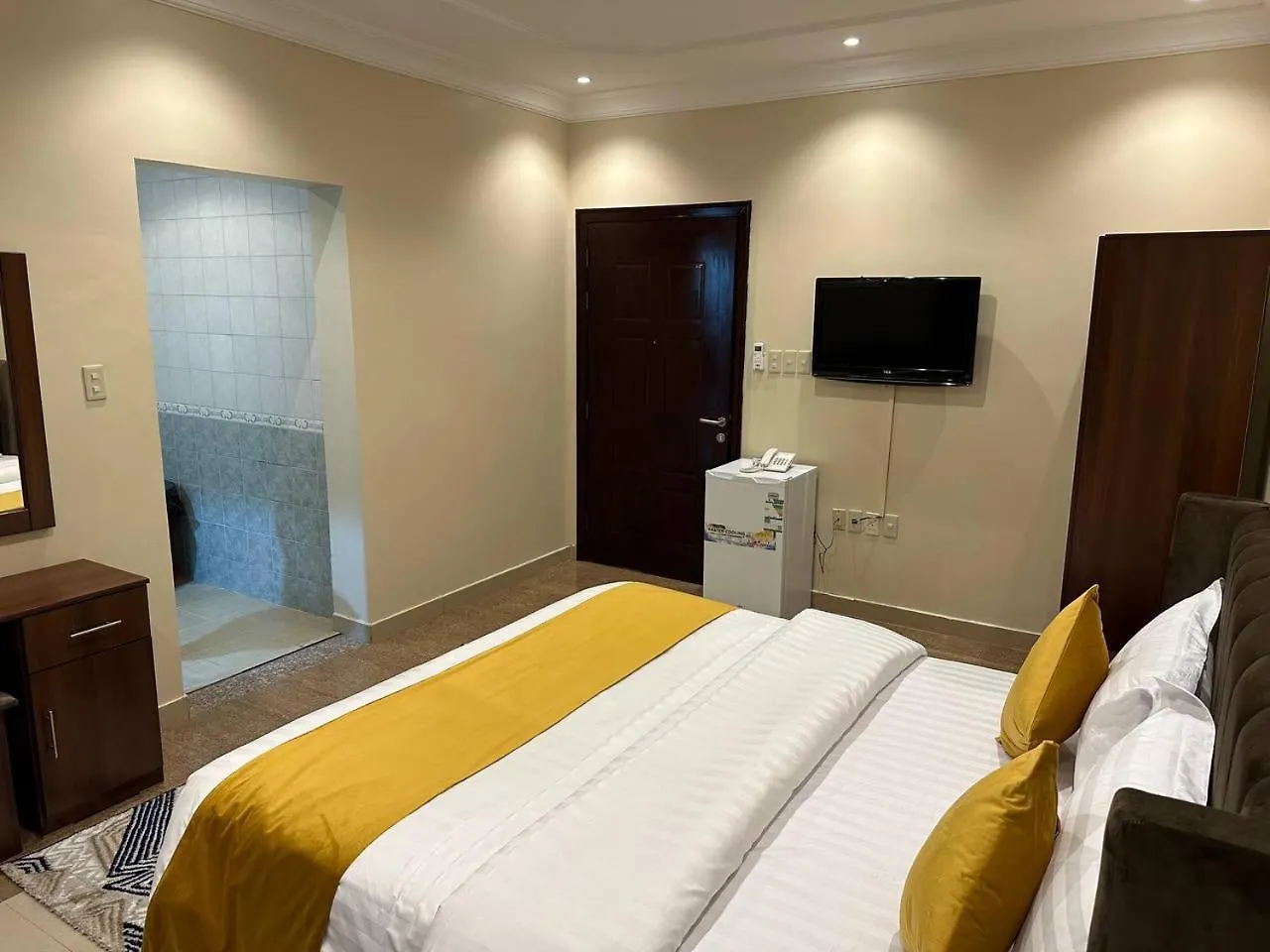 Apartment فلور الخليجية للشقق المخدومة Flowersuite1 Dammam